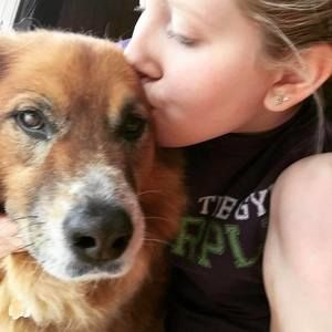 Meet your Posher, Carrie